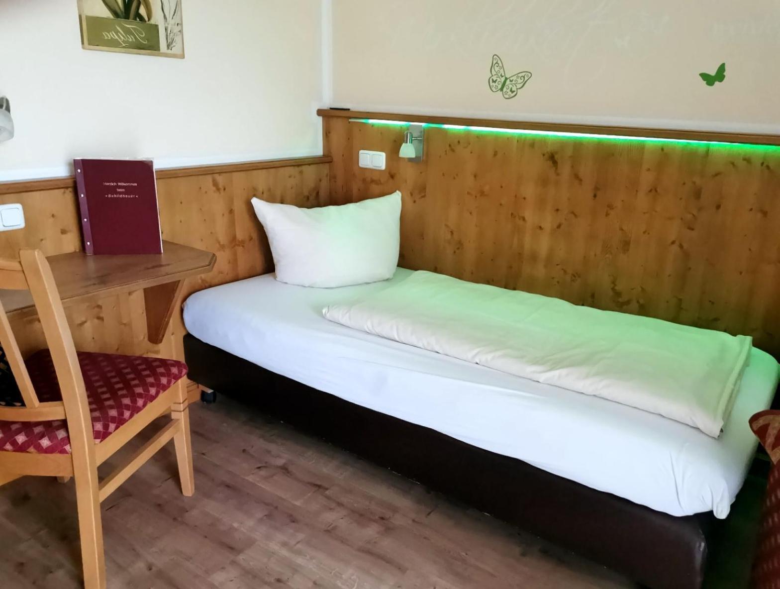 Hotel Landgasthof Zum Schildhauer Halfing المظهر الخارجي الصورة