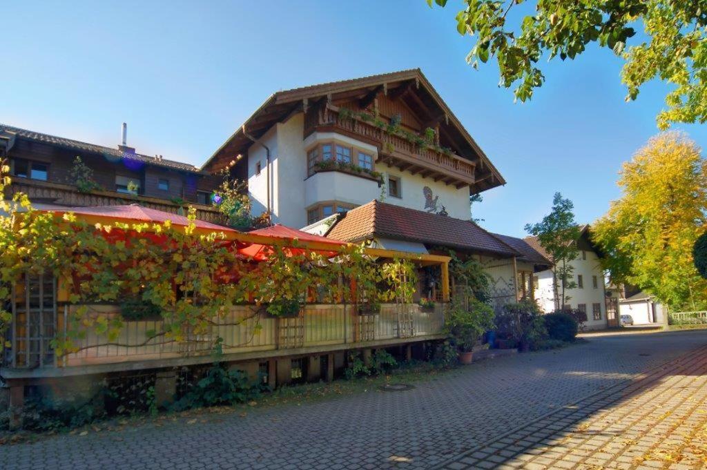 Hotel Landgasthof Zum Schildhauer Halfing المظهر الخارجي الصورة